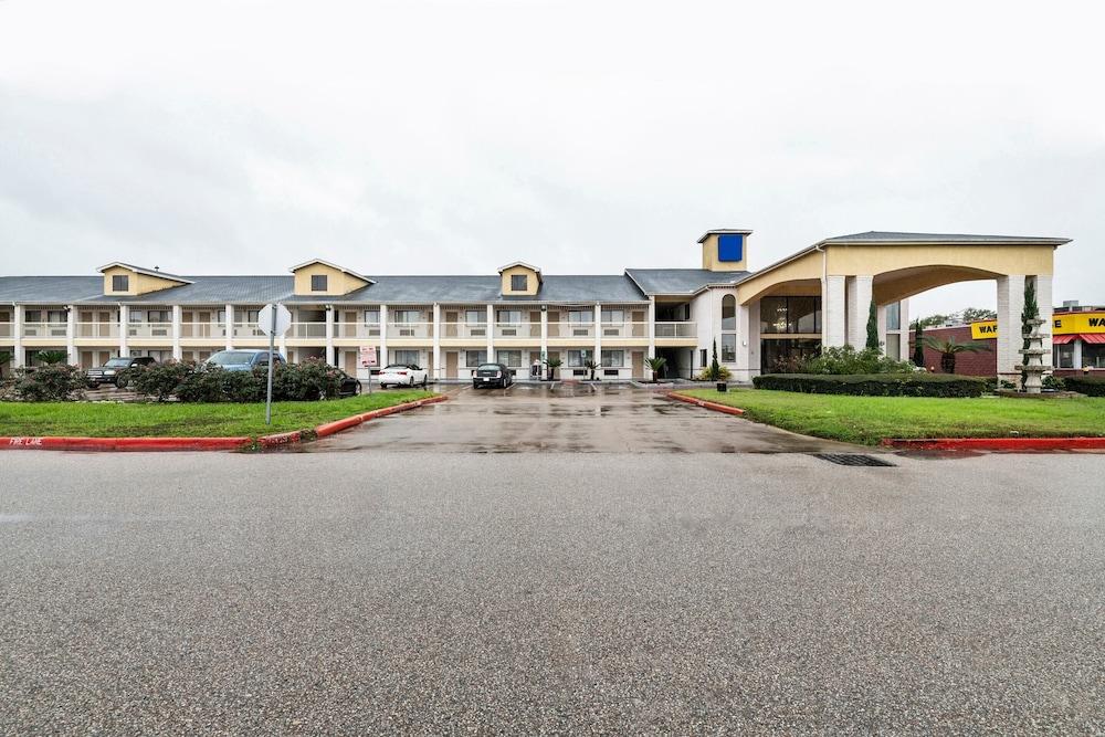 Red Roof Inn Stafford, Tx Exterior photo